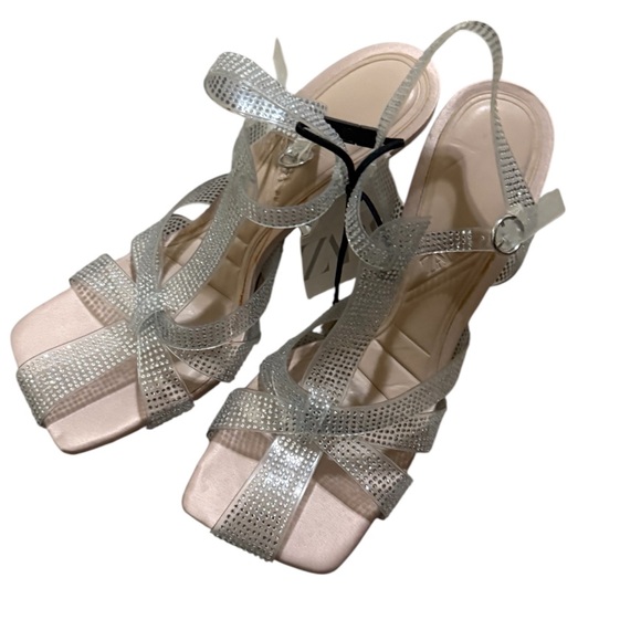 Zara Silver Sandals with Modern Strappy Design - Picture 1 of 9